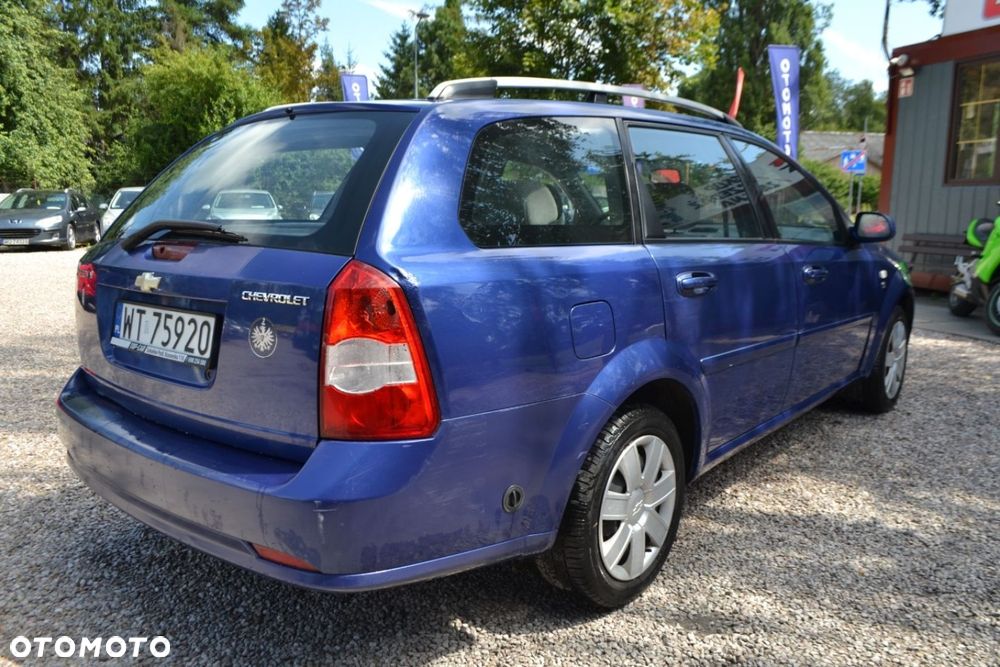 Chevrolet Nubira - 3