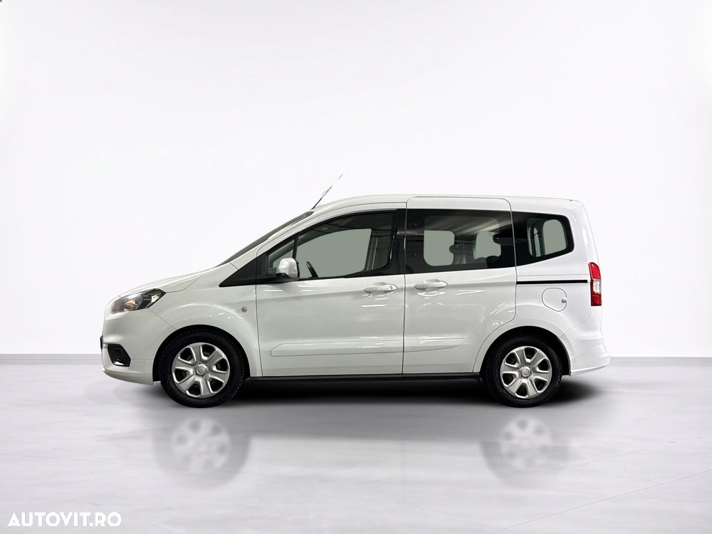Ford TOURNEO - 3
