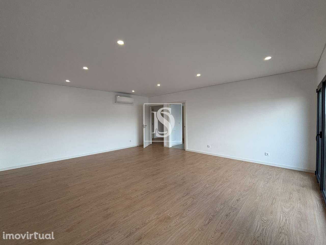 Apartamento T3 no Edifício Prestige, Tondela - Grande imagem: 4/26