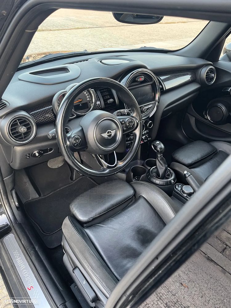 MINI 5 Portas Cooper SD Sport Aut. - 8