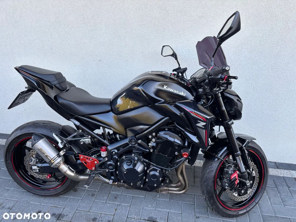 Kawasaki Z 900 - 8