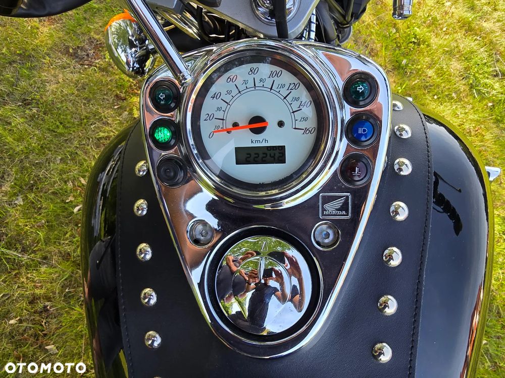 Honda Shadow - 13