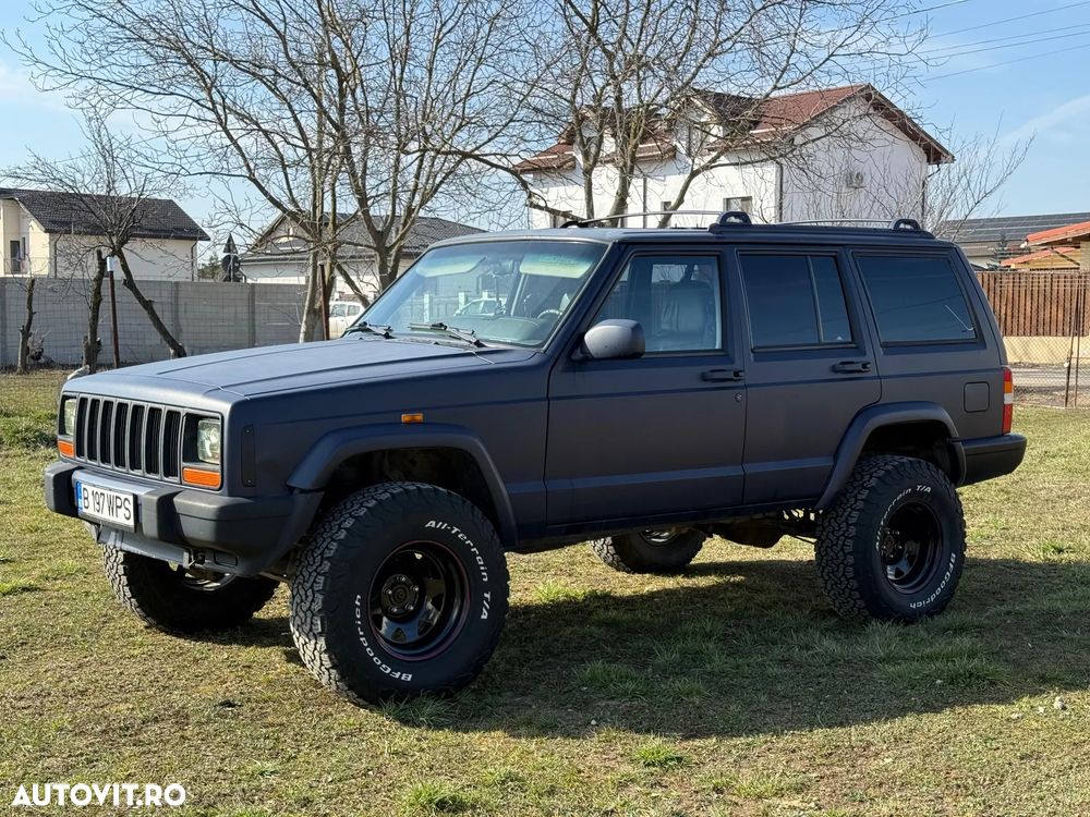 Jeep Cherokee - 7