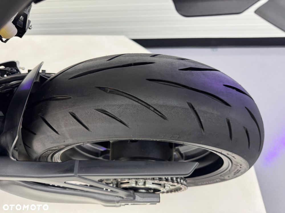 Yamaha MT - 30
