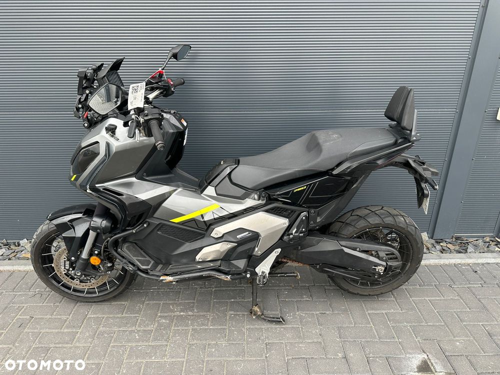 Honda X-ADV - 2