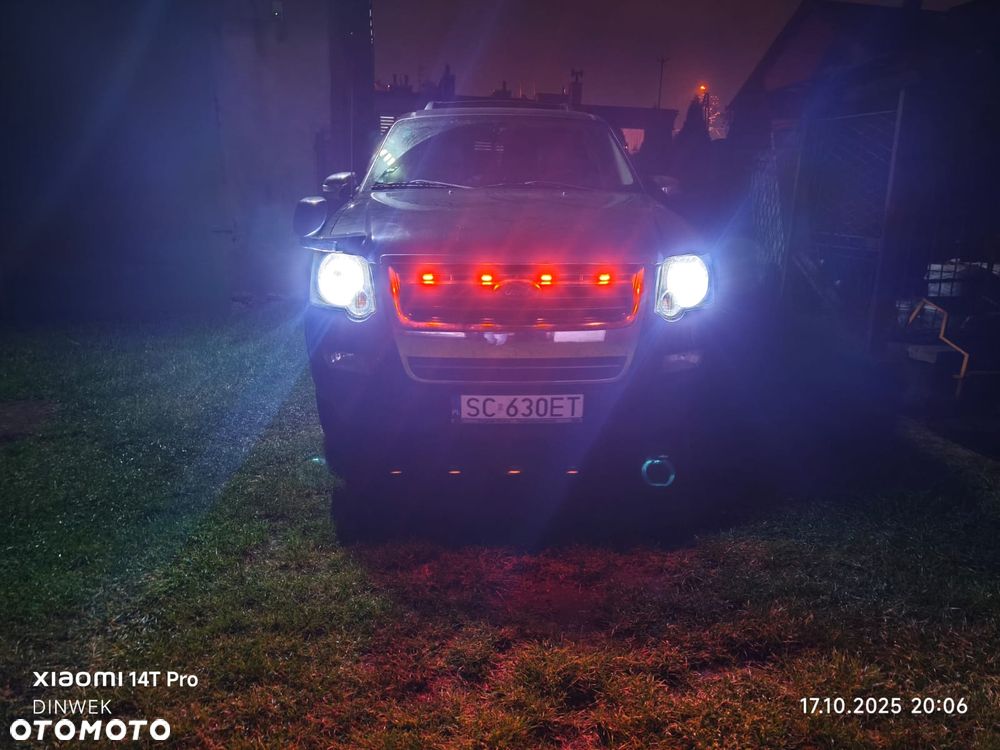Ford Explorer - 4