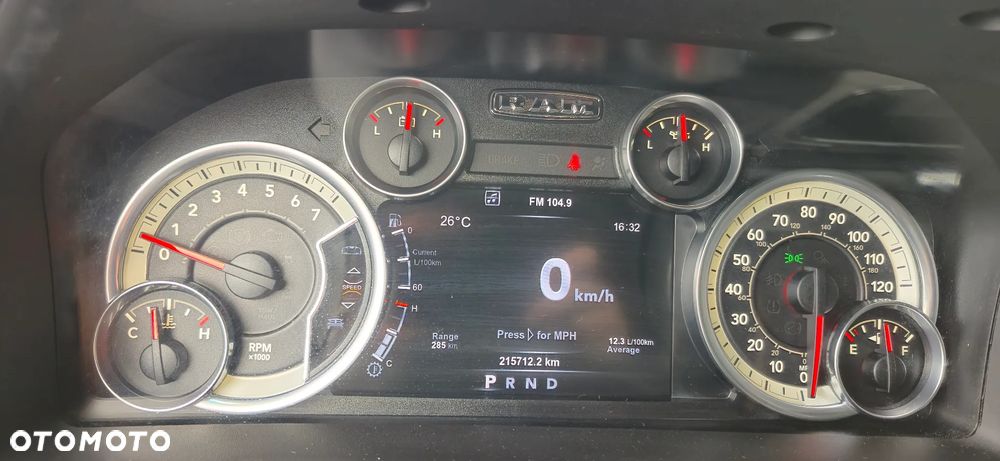 Dodge RAM 1500 5.7 4x4 - 20