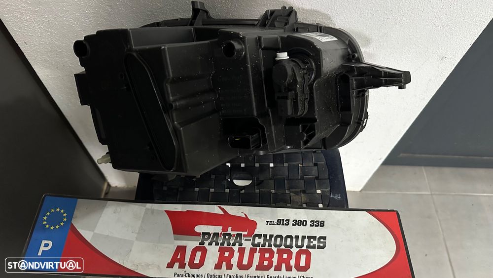 Farol esq Citroen c3 - 3