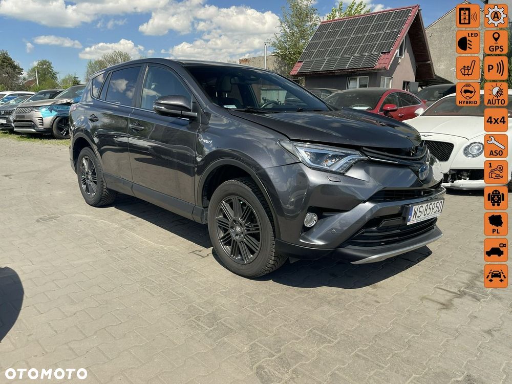 Toyota RAV4 - 1