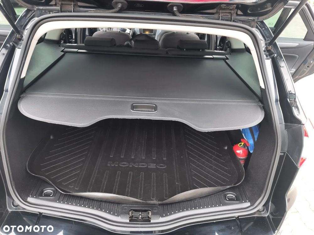 Ford Mondeo 2.0 TDCI Ambiente - 11