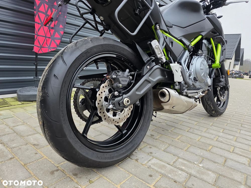 Kawasaki Z 650 - 15