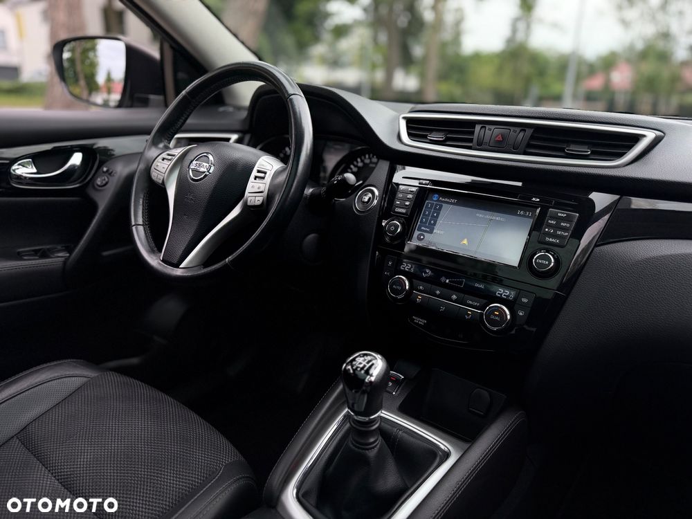 Nissan Qashqai 1.6 DCi Tekna - 16