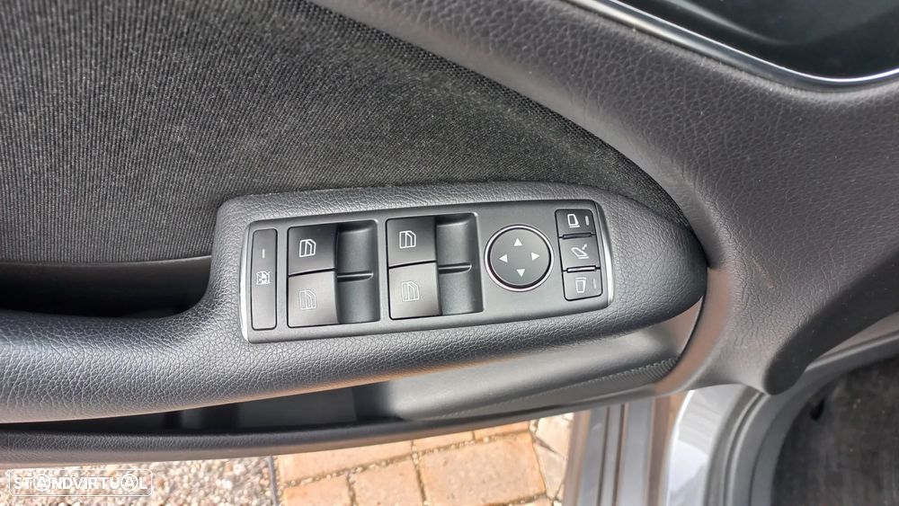 Mercedes-Benz B 180 CDI BlueEFFICIENCY 114g - 14