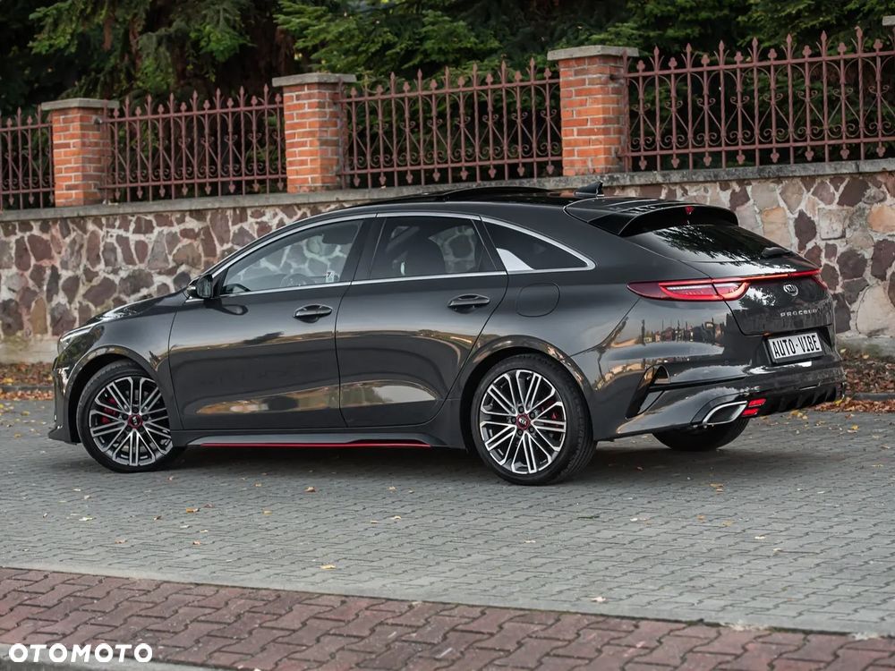 Kia ProCeed 1.6 T-GDI DCT7 OPF GT - 10