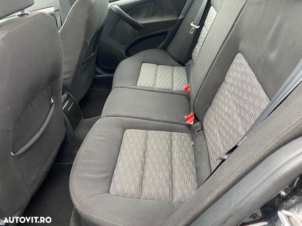 Skoda Octavia 1.6 TDI Business - 8