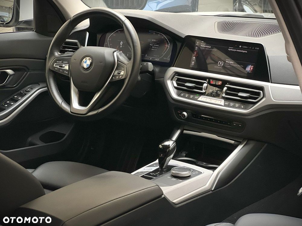 BMW Seria 3 - 33