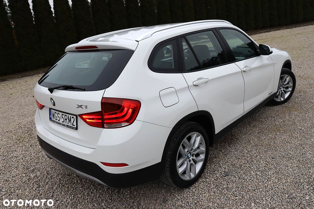 BMW X1 sDrive18d xLine - 10