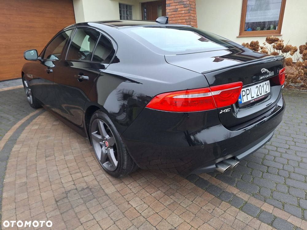 Jaguar XE 20d R-Sport - 7