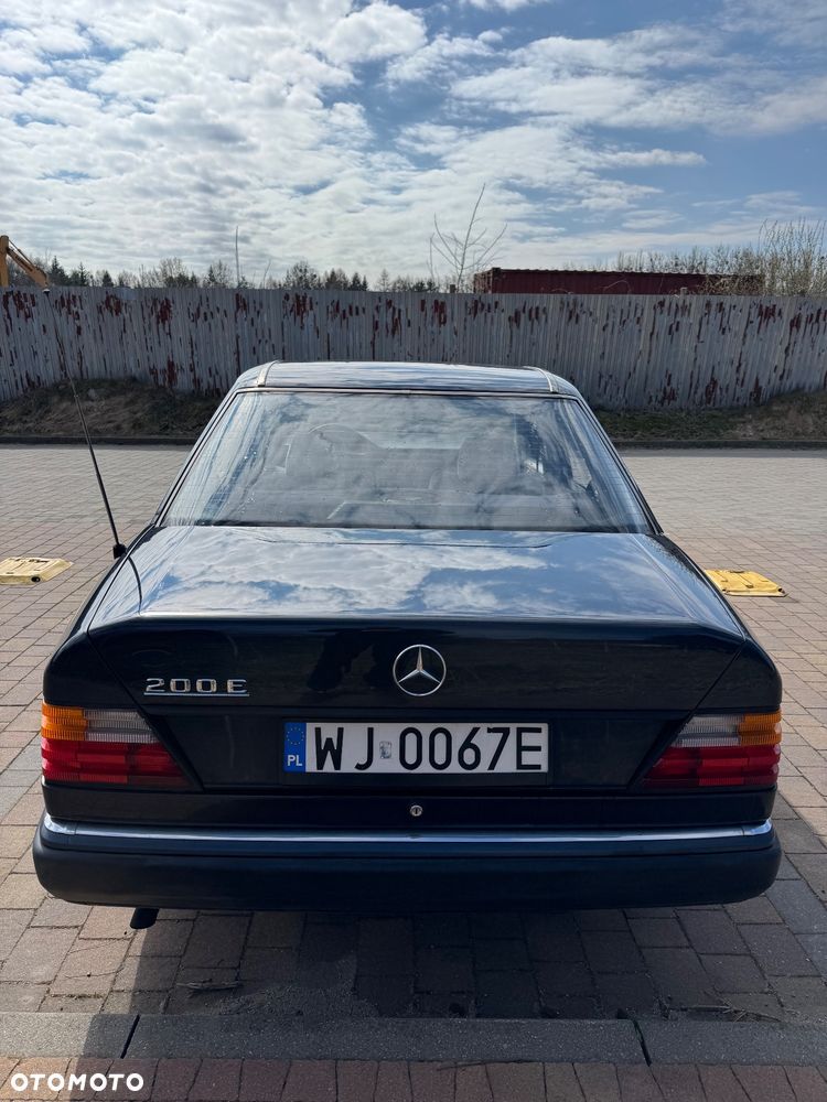 Mercedes-Benz W124 (1984-1993) - 4