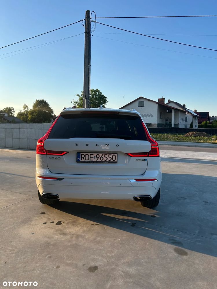 Volvo XC 60 D5 AWD Inscription - 8
