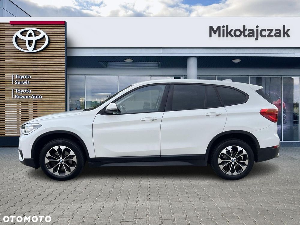 BMW X1 sDrive18i - 10