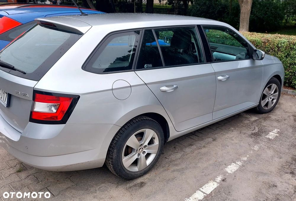 Skoda Fabia 1.0 TSI Ambition - 1