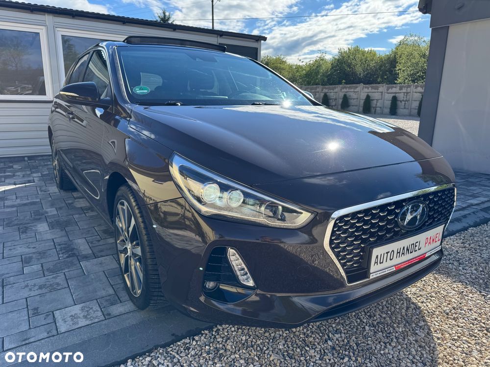 Hyundai i30 1.6 CRDI Intro Edition - 3