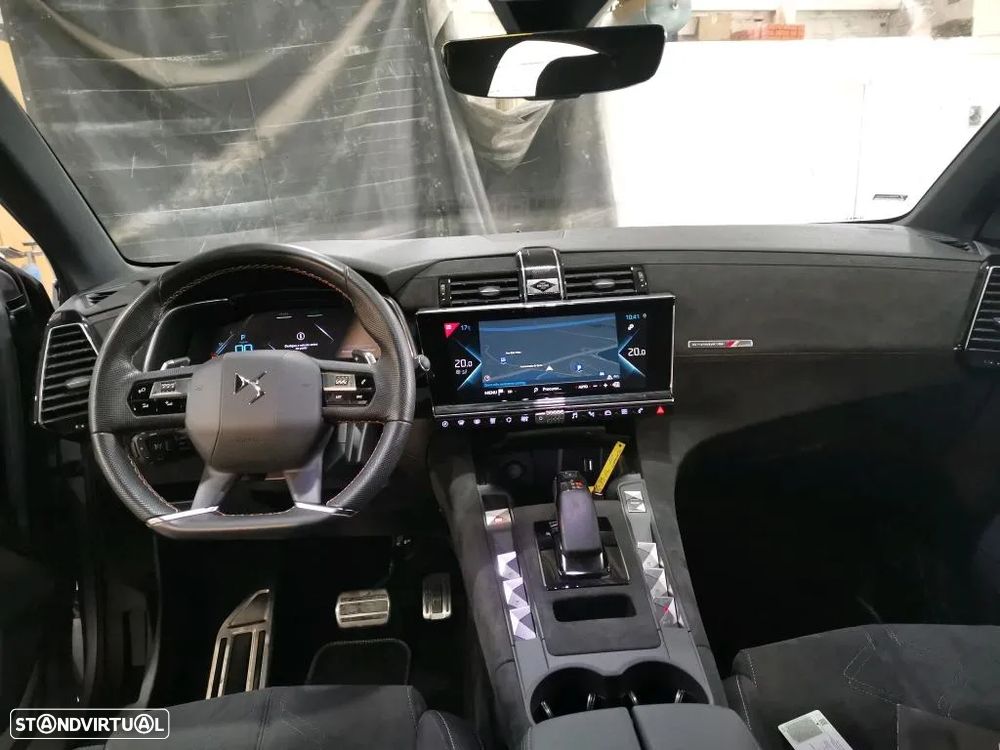 DS DS7 Crossback E-Tense Performance Line EAT8 - 8