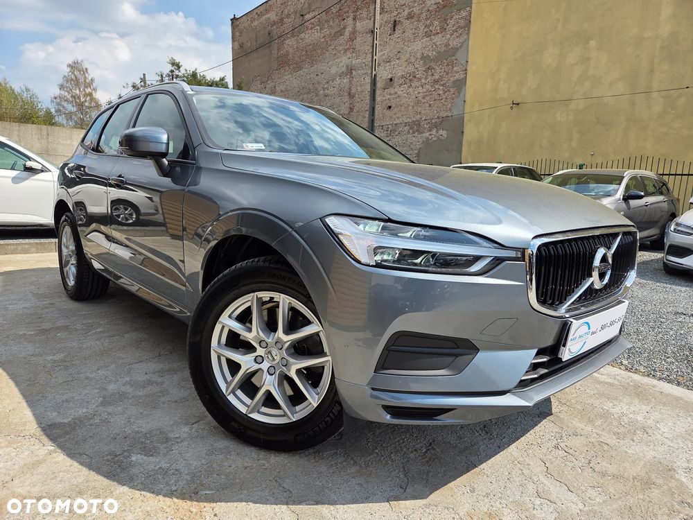 Volvo XC 60 T4 Momentum - 4