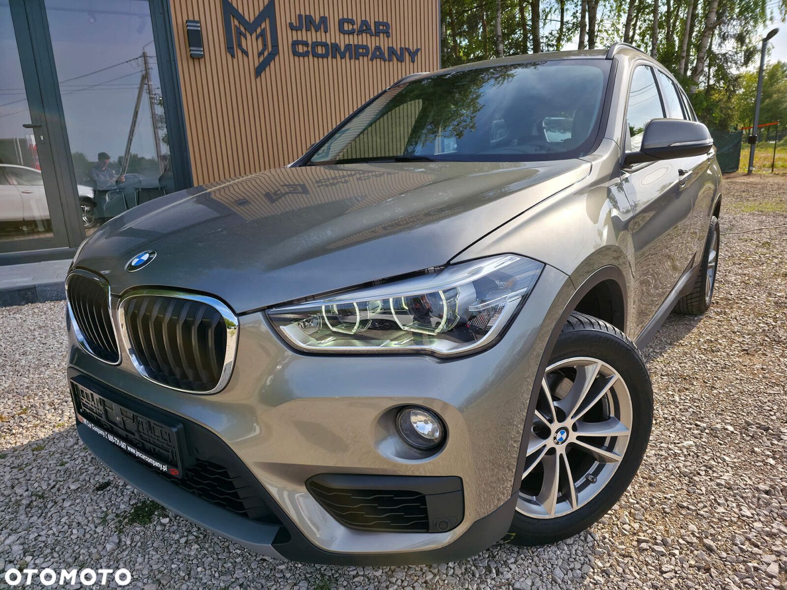 BMW X1 - 1