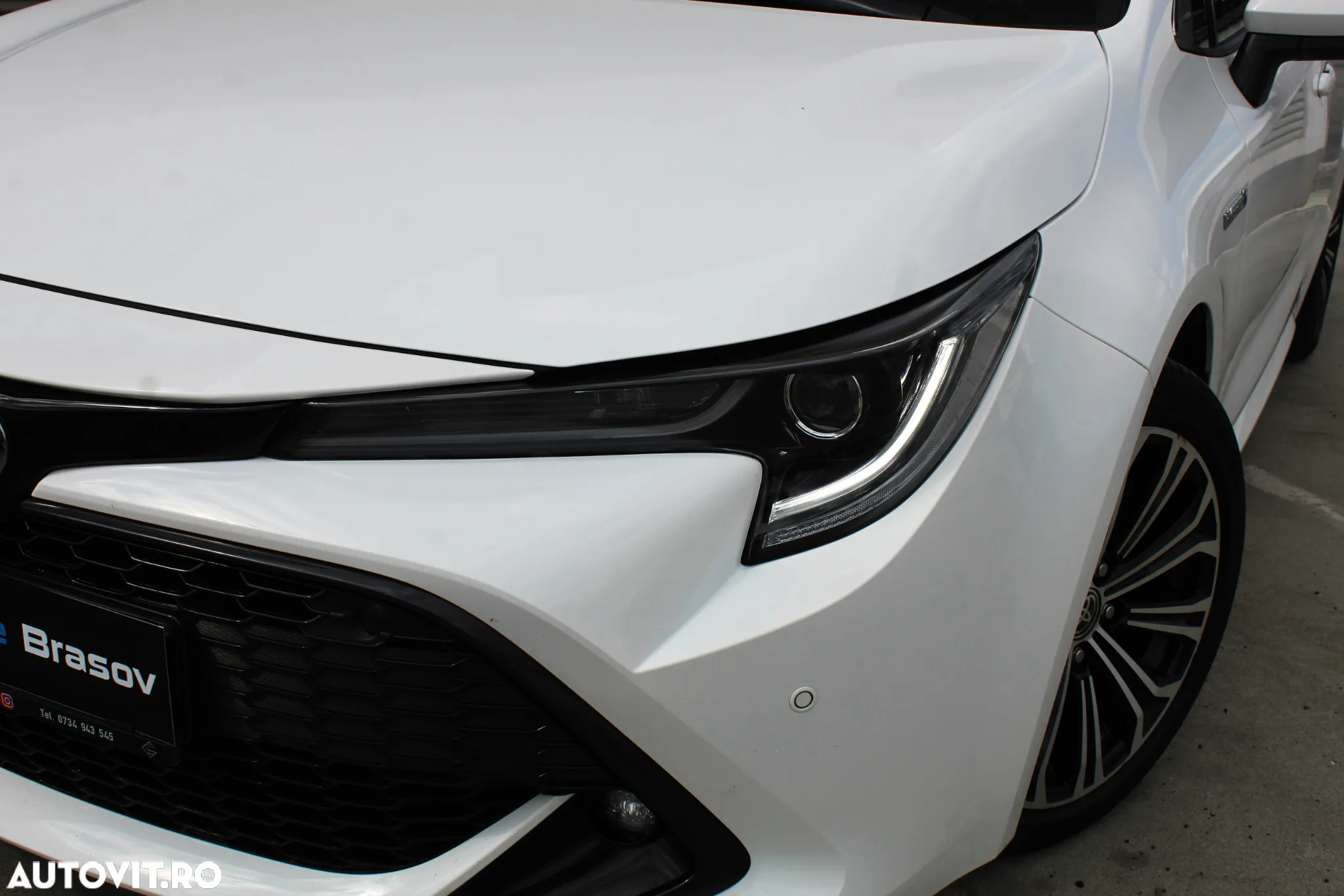 Toyota Corolla 1.8 HSD Exclusive interior Negru - 33