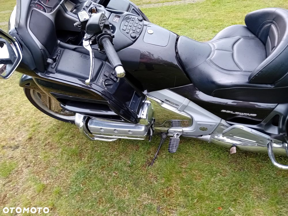 Honda GL - 11