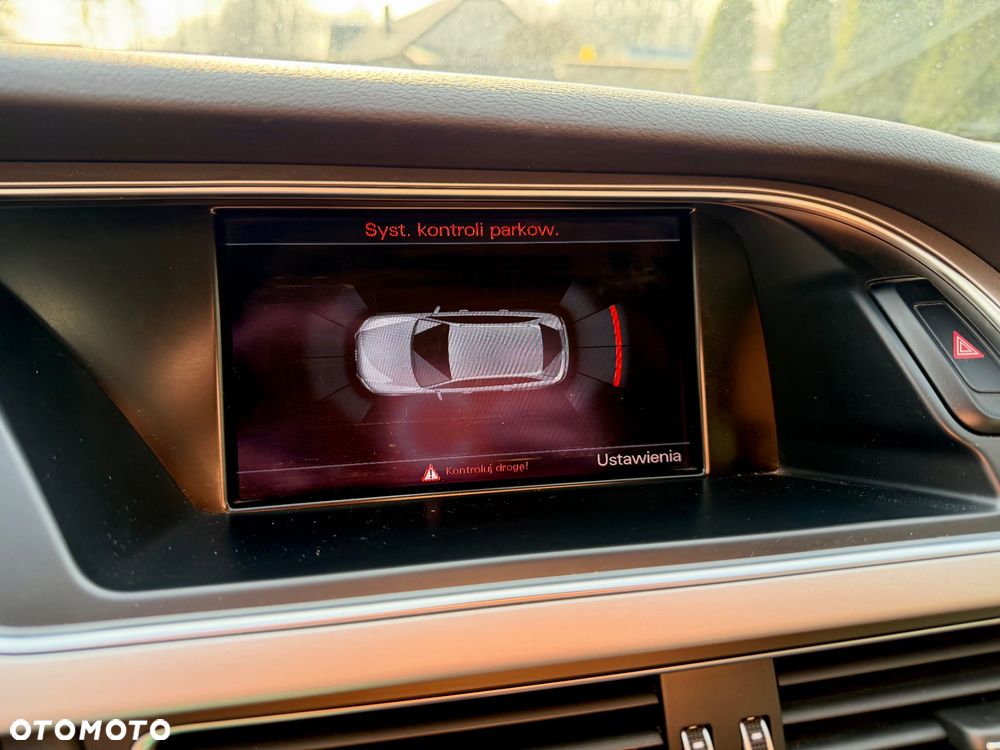 Audi A4 Avant 2.0 TDI DPF clean diesel multitronic S line Sportpaket - 29