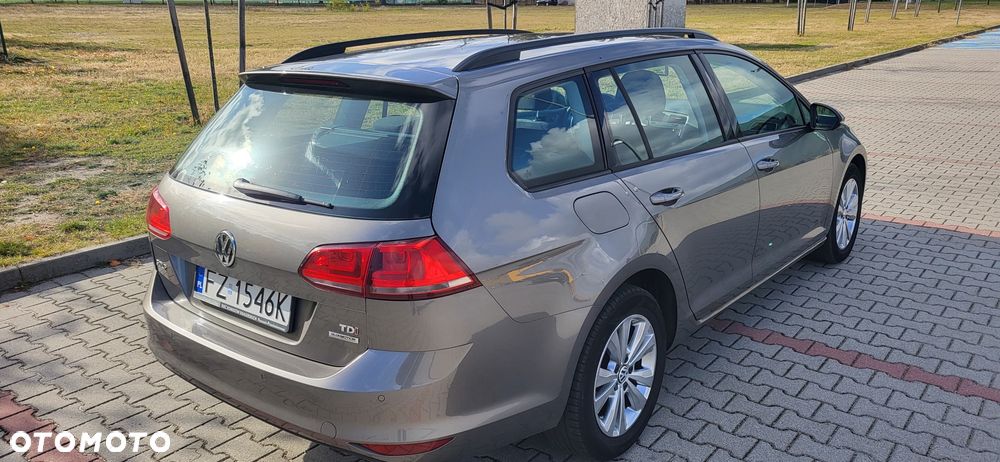 Volkswagen Golf 1.6 TDI BlueMot Comfortline - 5