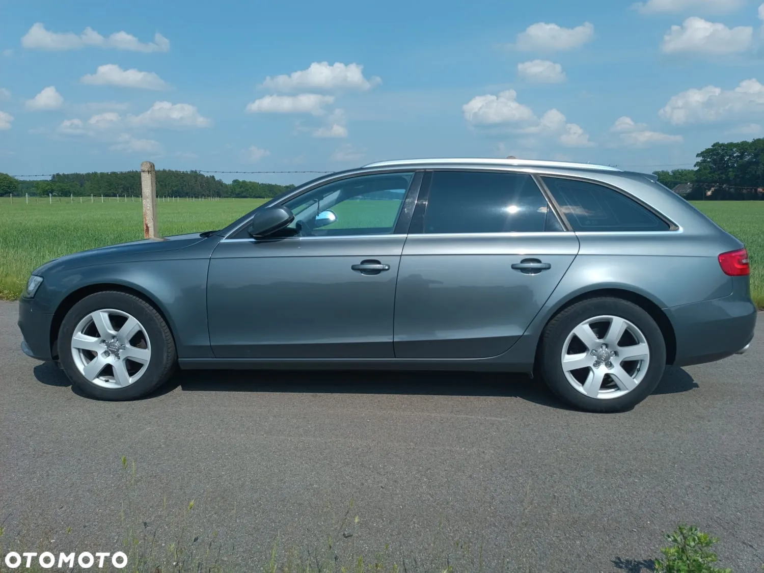 Audi A4 Avant 2.0 TDI DPF Ambiente - 14