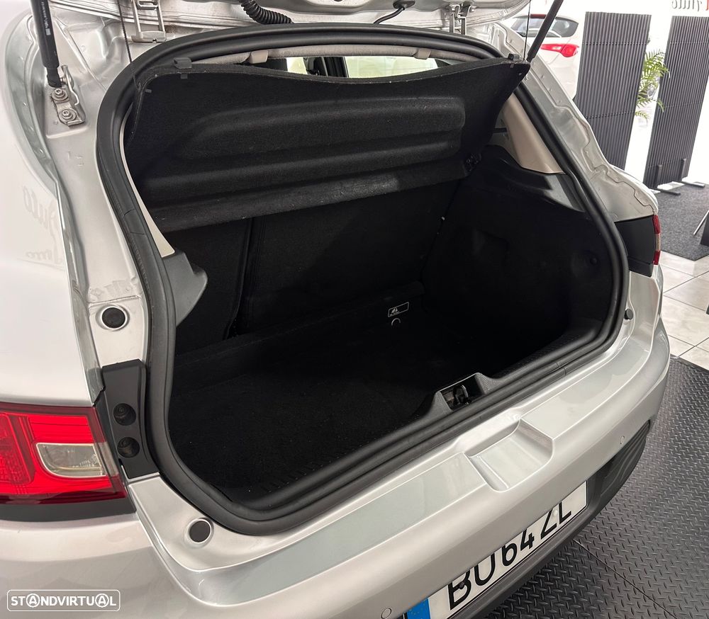 Renault Clio 1.5 dCi Limited EDition - 20