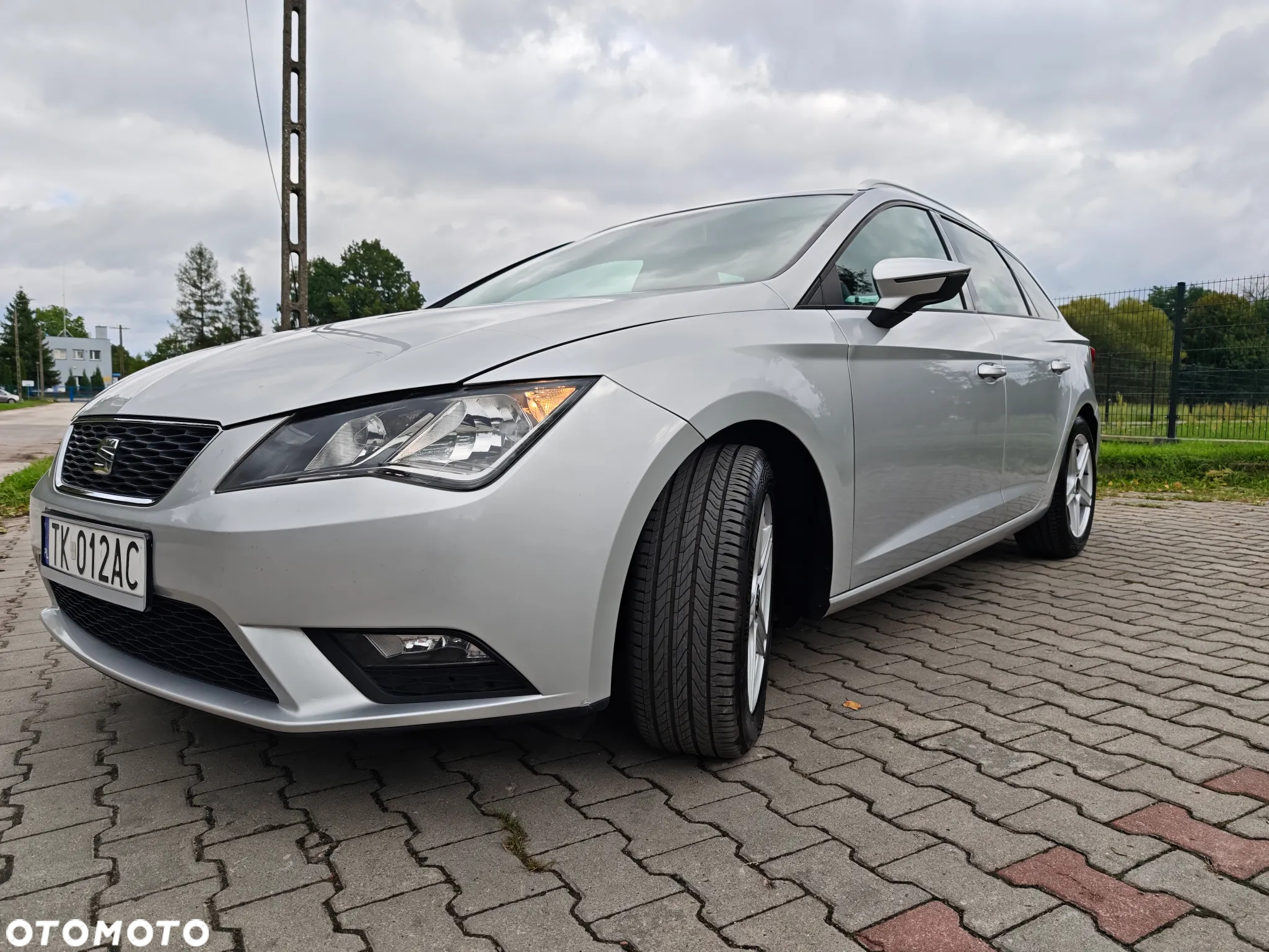Seat Leon 1.6 TDI ECOMOTIVE Style - 5