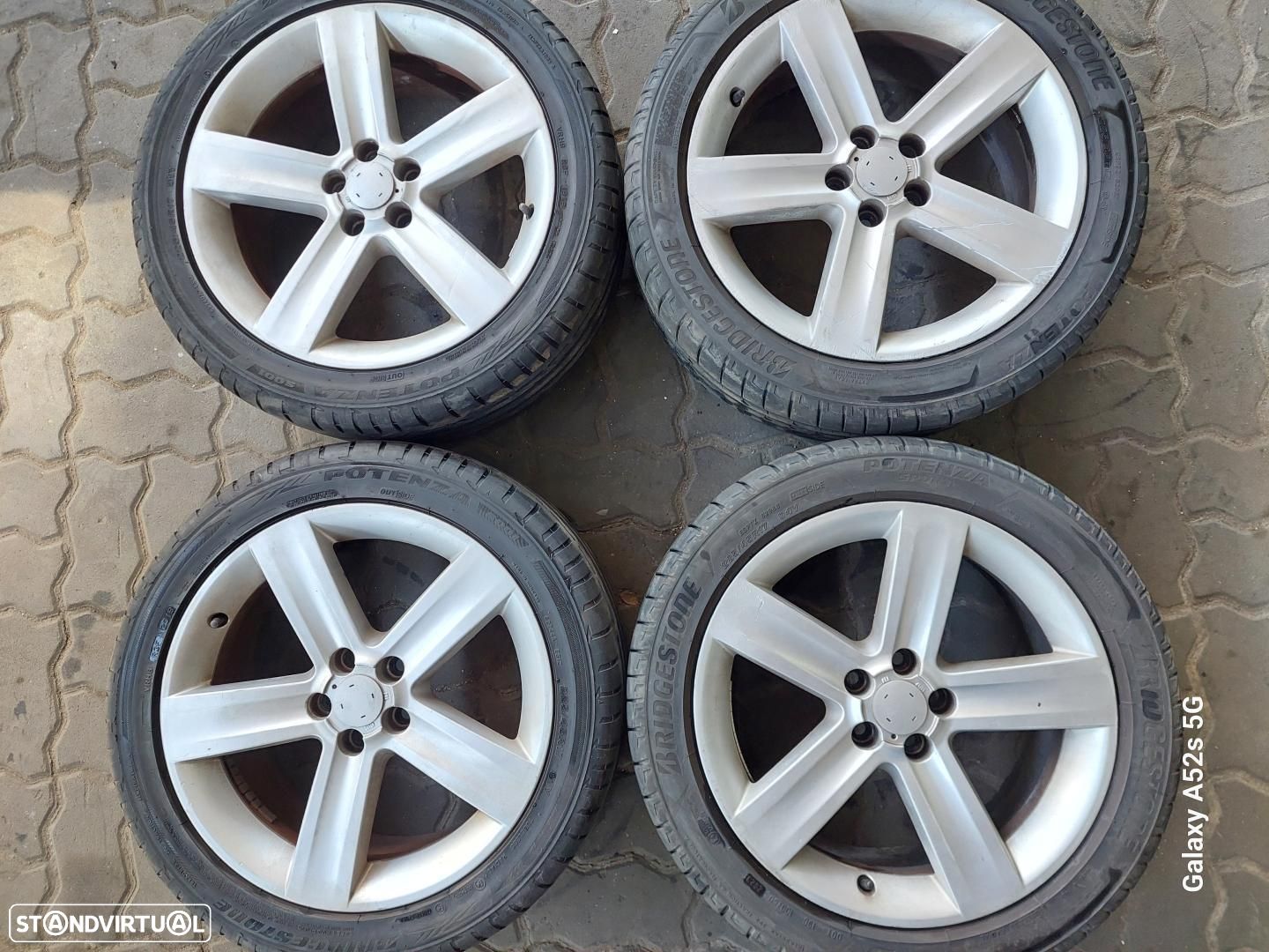 Jantes Audi R17 com pneus 225/45 furação 5x100 - 1