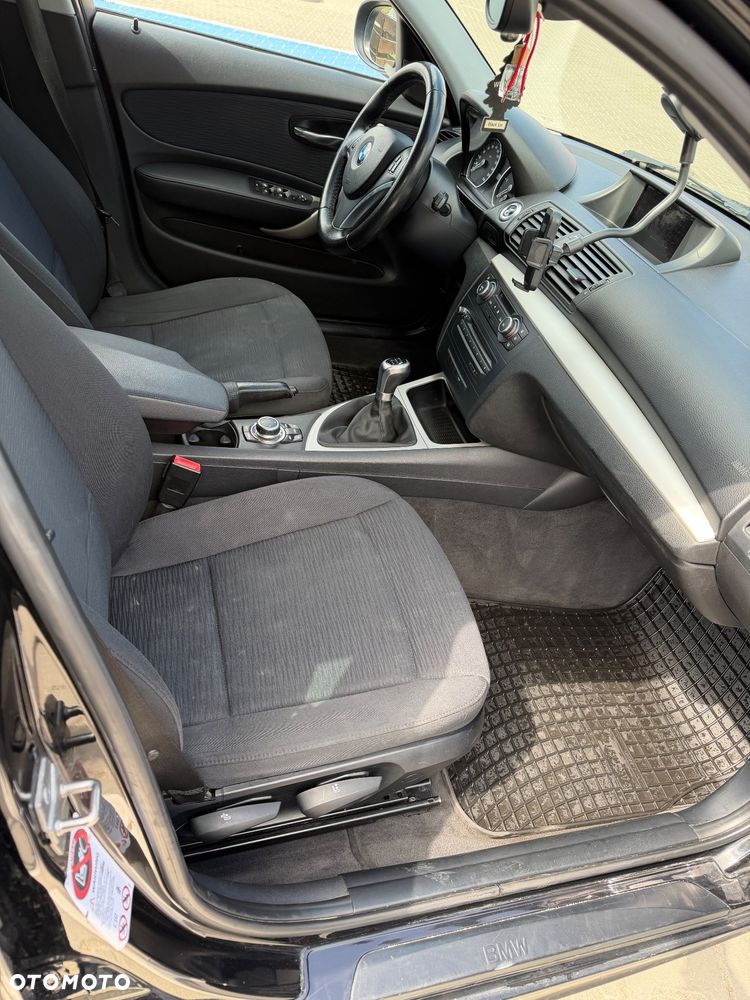 BMW Seria 1 116d - 6