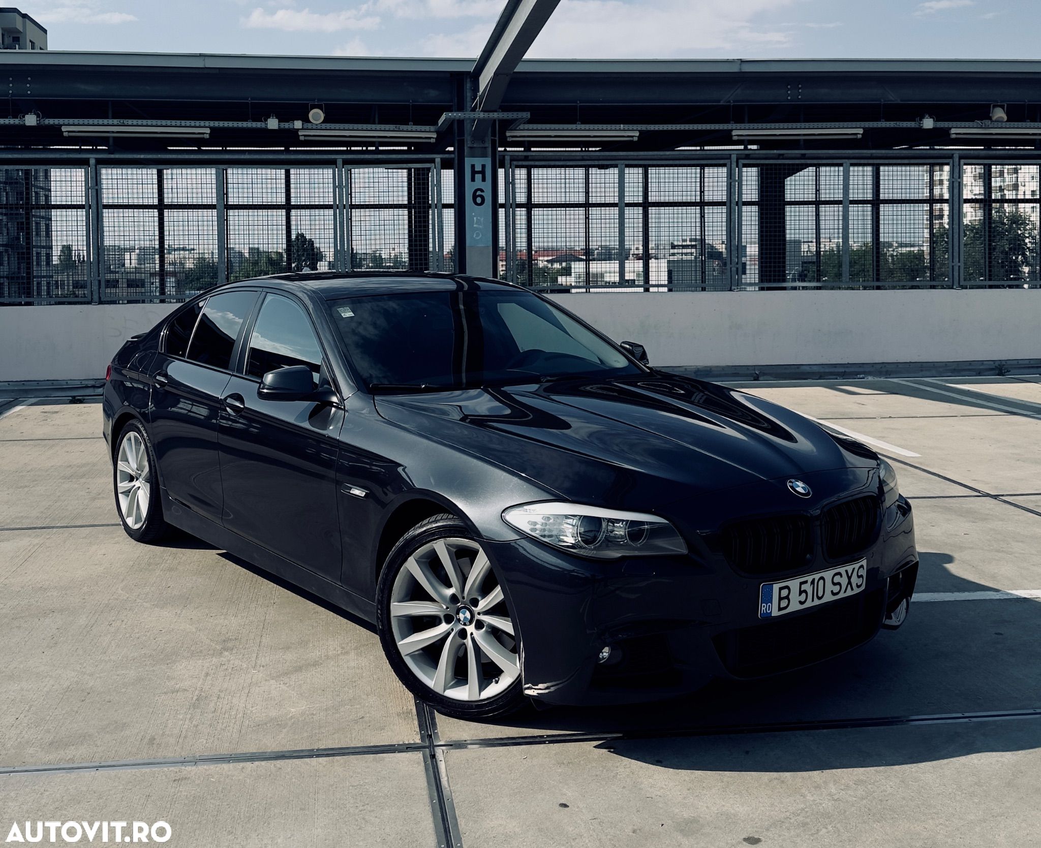BMW Seria 5 525d xDrive Touring - 1