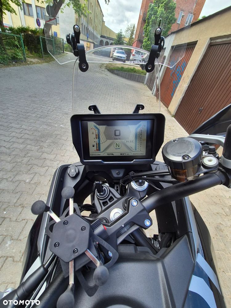 QJMOTOR SRT 600SX - 4
