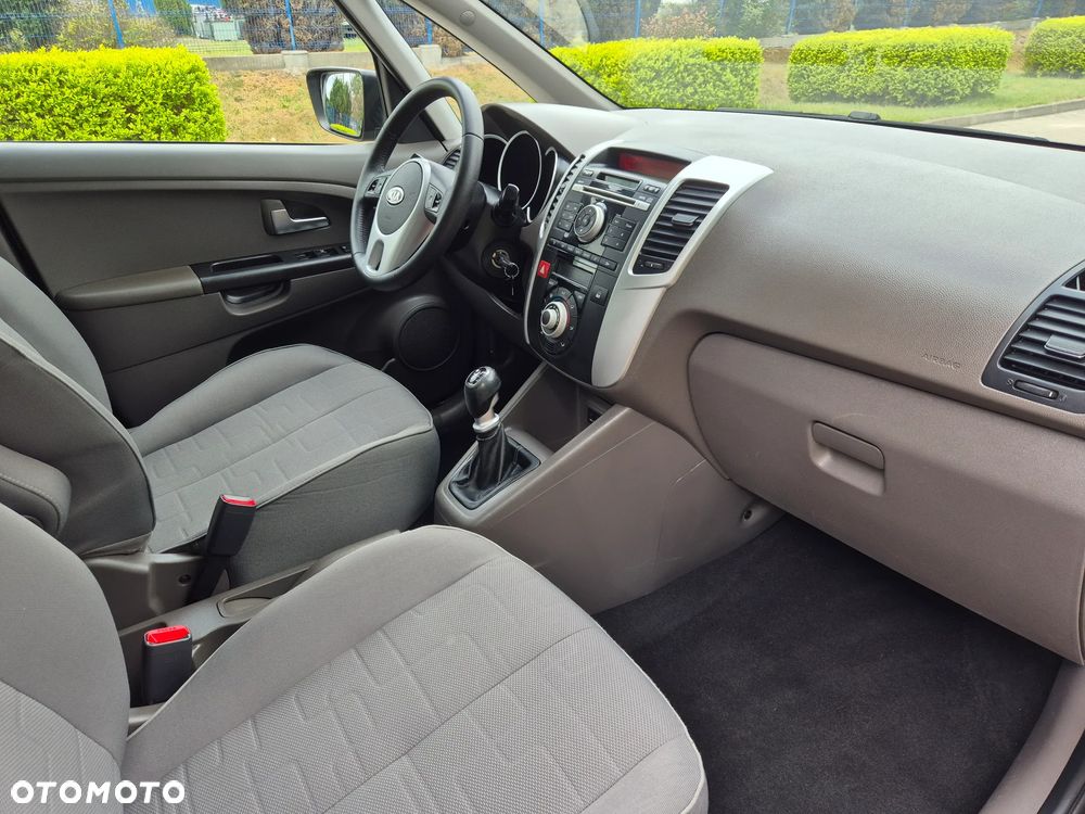 Kia Venga 1.6 M - 8