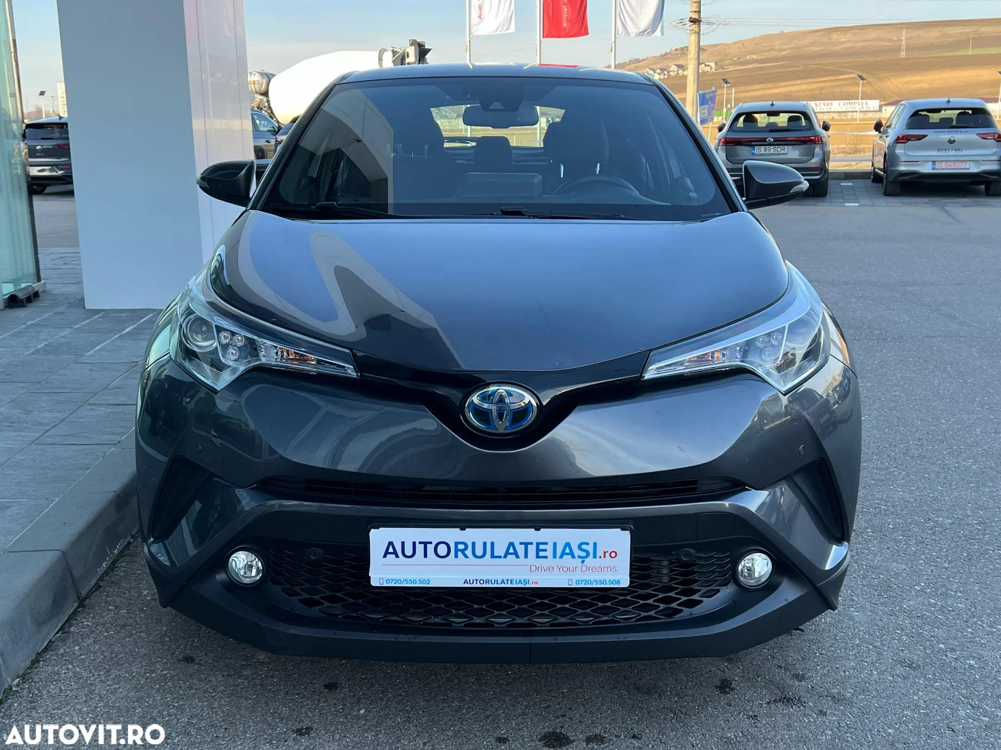 Toyota C-HR 1.8 HSD 122 CP 4x2 CVT Cult - 9