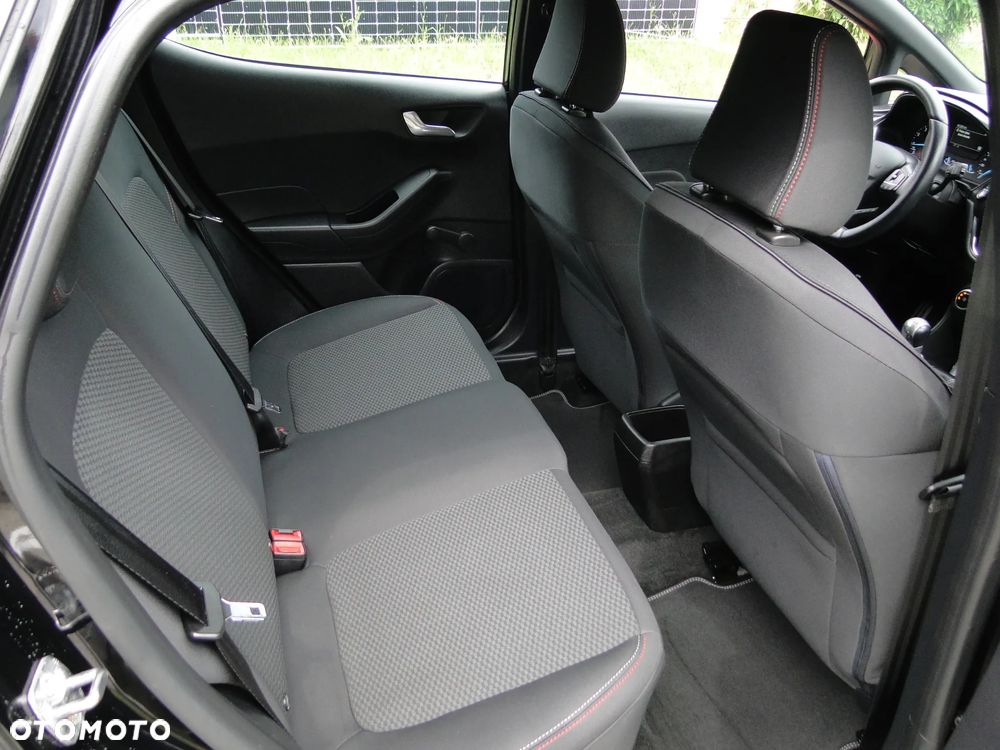 Ford Fiesta - 19