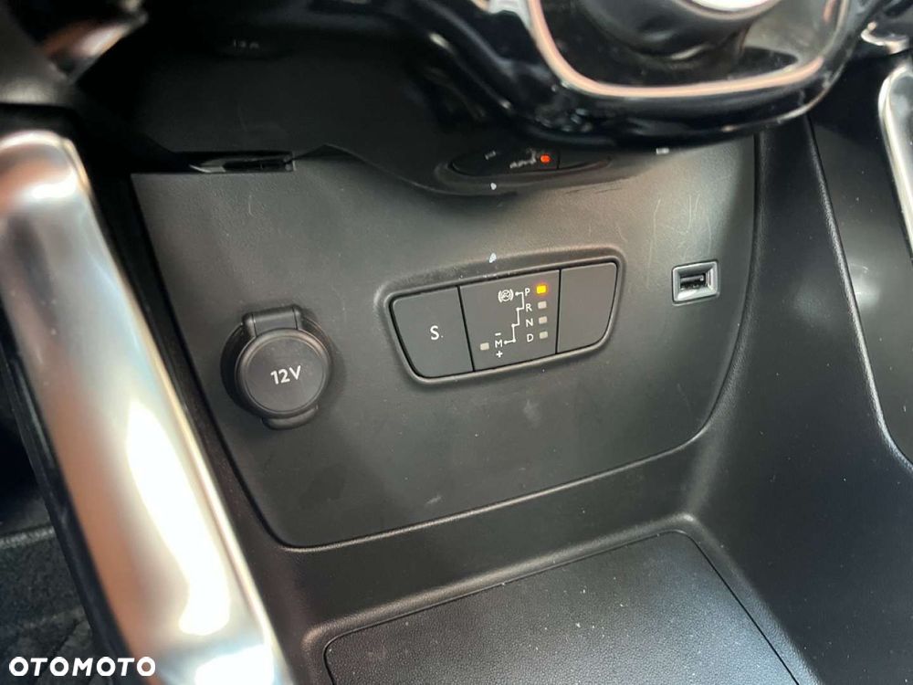 Citroën C3 Aircross 1.2 PureTech Plus S&S EAT6 - 19