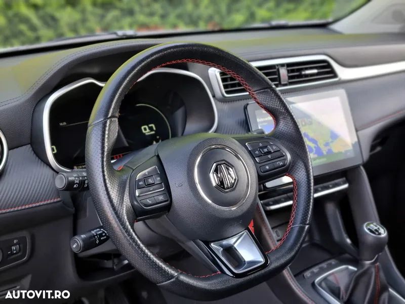 MG ZS ICE 1.5 VTI-tech Luxury - 9