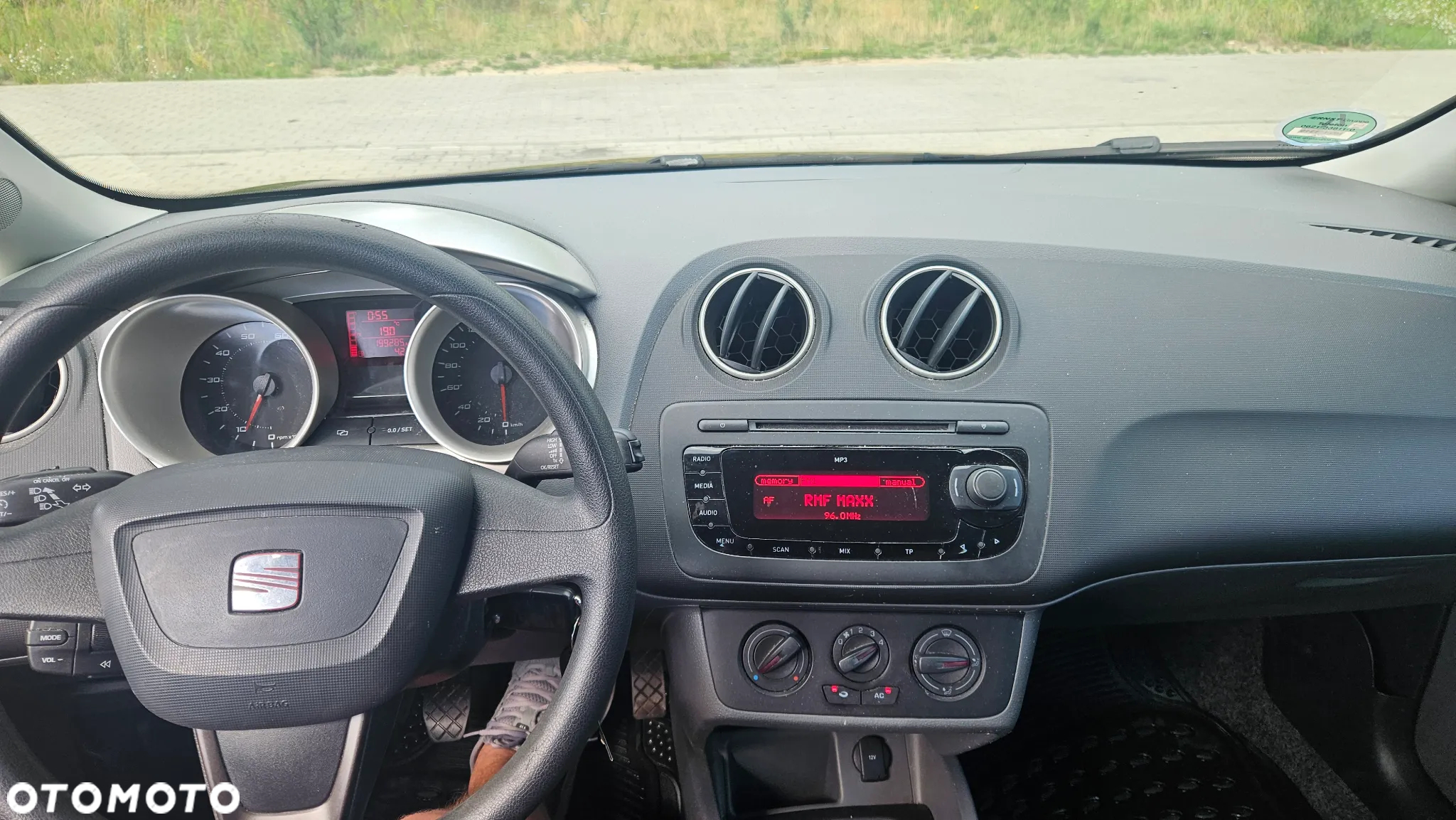 Seat Ibiza SC 1.4 16V Sport - 31