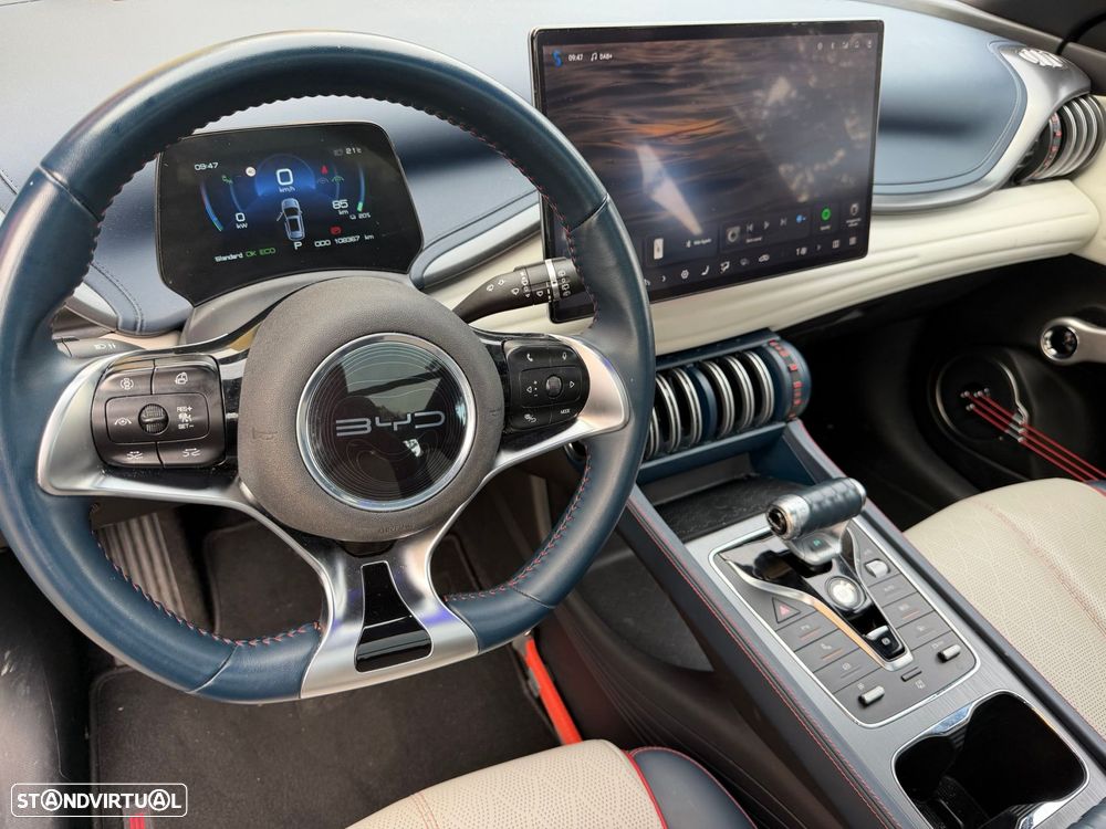 BYD Atto 3 60.48 kWh Design - 24