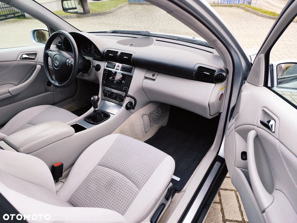 Mercedes-Benz Klasa C - 13