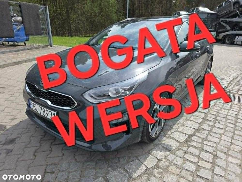 Kia Ceed - 1
